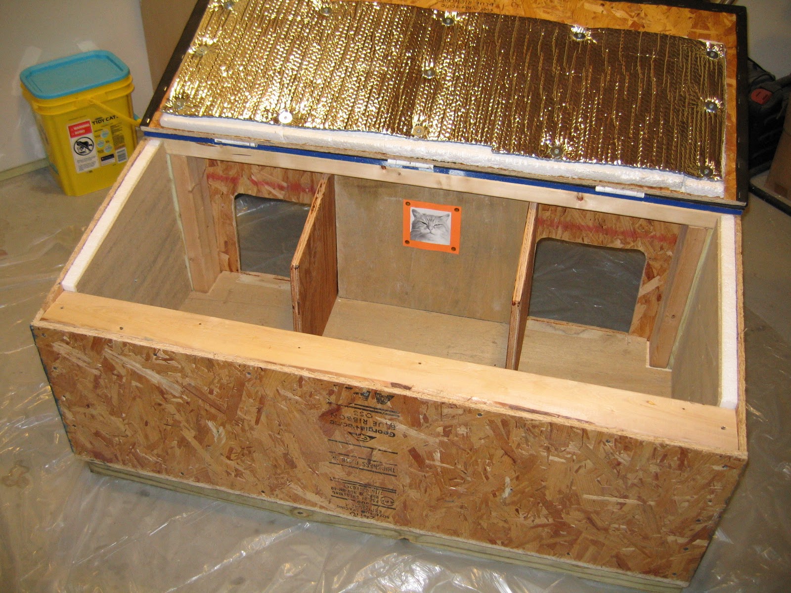 Cat House Plans Insulated PDF Woodworking