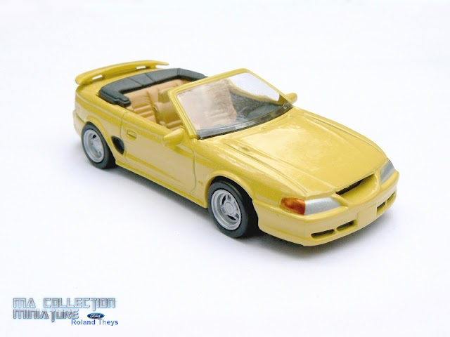 New-Ray, Ford Mustang GT Conv 1994