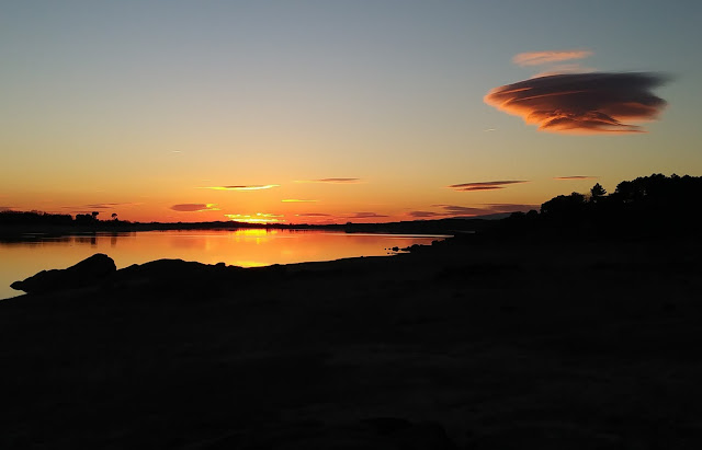 Atardecer en el embalse de Rosarito