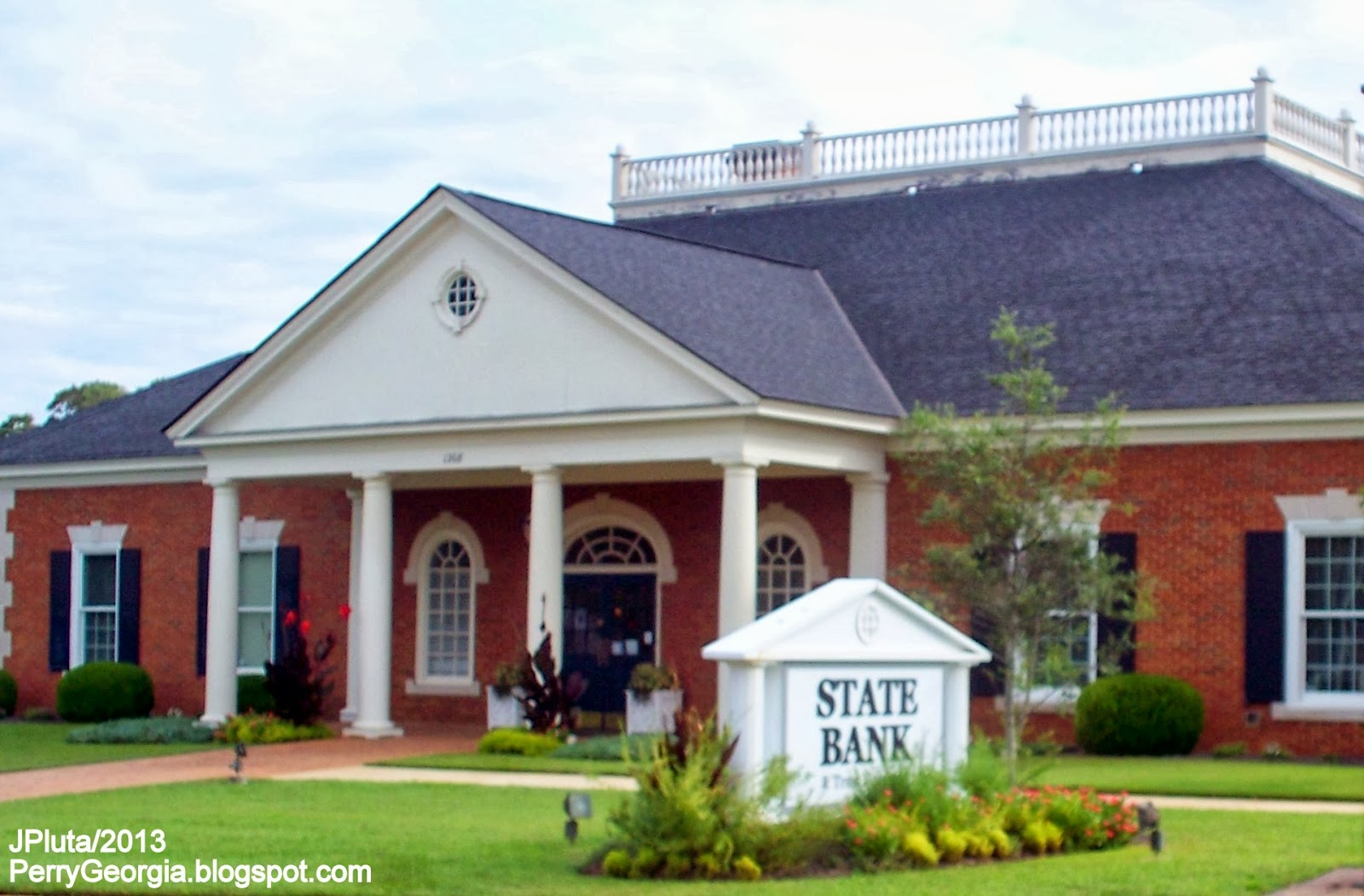 PERRY Houston Restaurant Hotel Dr.Hospital Attorney Bank Fire