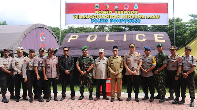 WADANYONIF RAIDER 514 KOSTRAD HADIRI APEL TERPADU DALAM RANGKA SIAGA TANGGAP BENCANA DI ALUN-ALUN KAB. BONDOWOSO