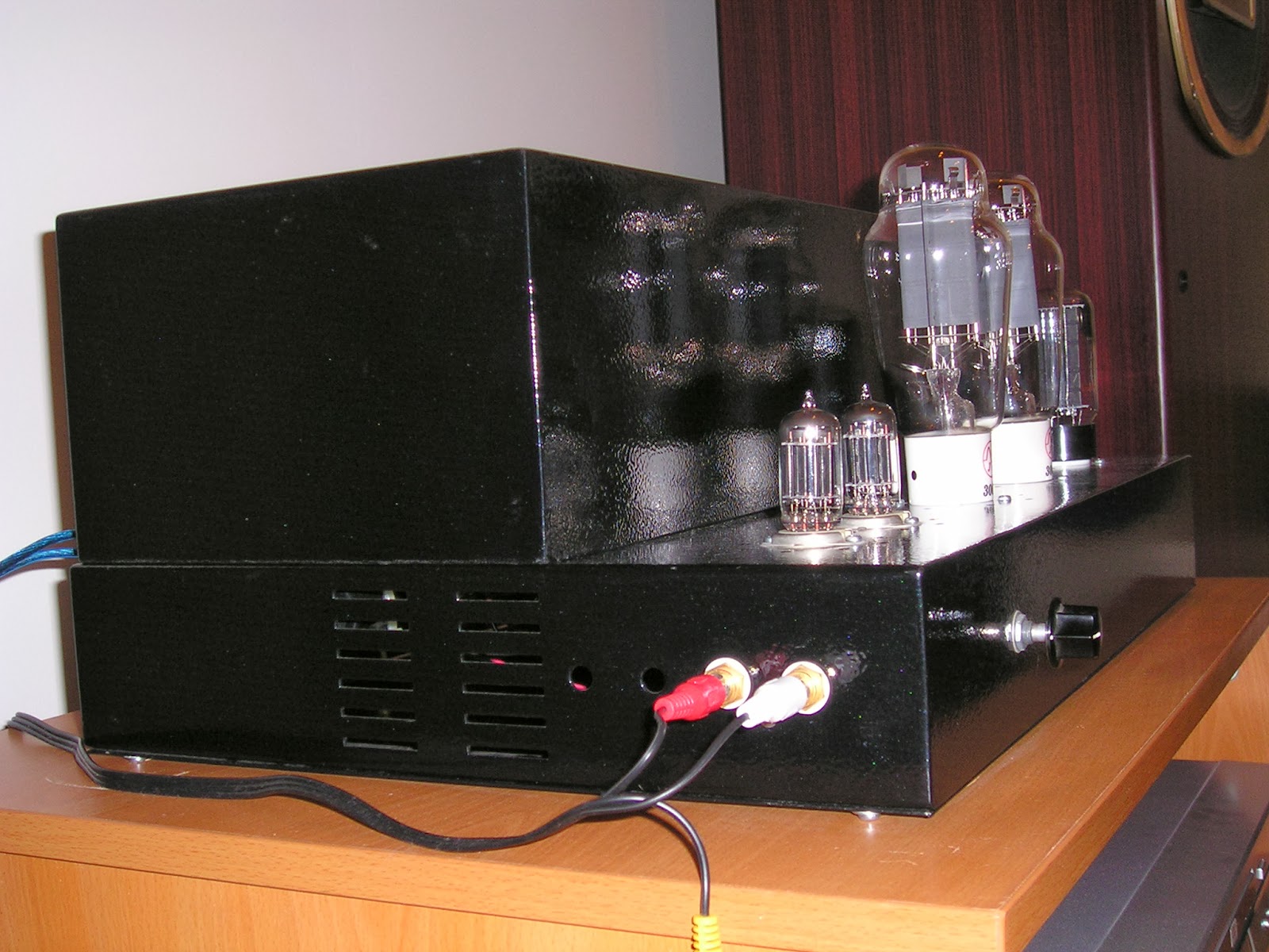 J&K Audio Design 300B Tube Amplifier