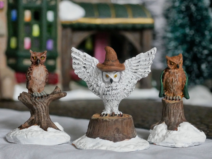 Chuck Does Art DIY Hogsmeade Harry Potter Christmas Village Owls!