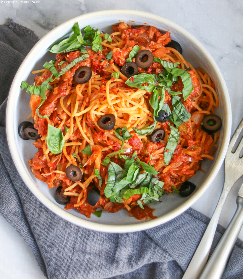 vegan Jackfruit-Bolognese