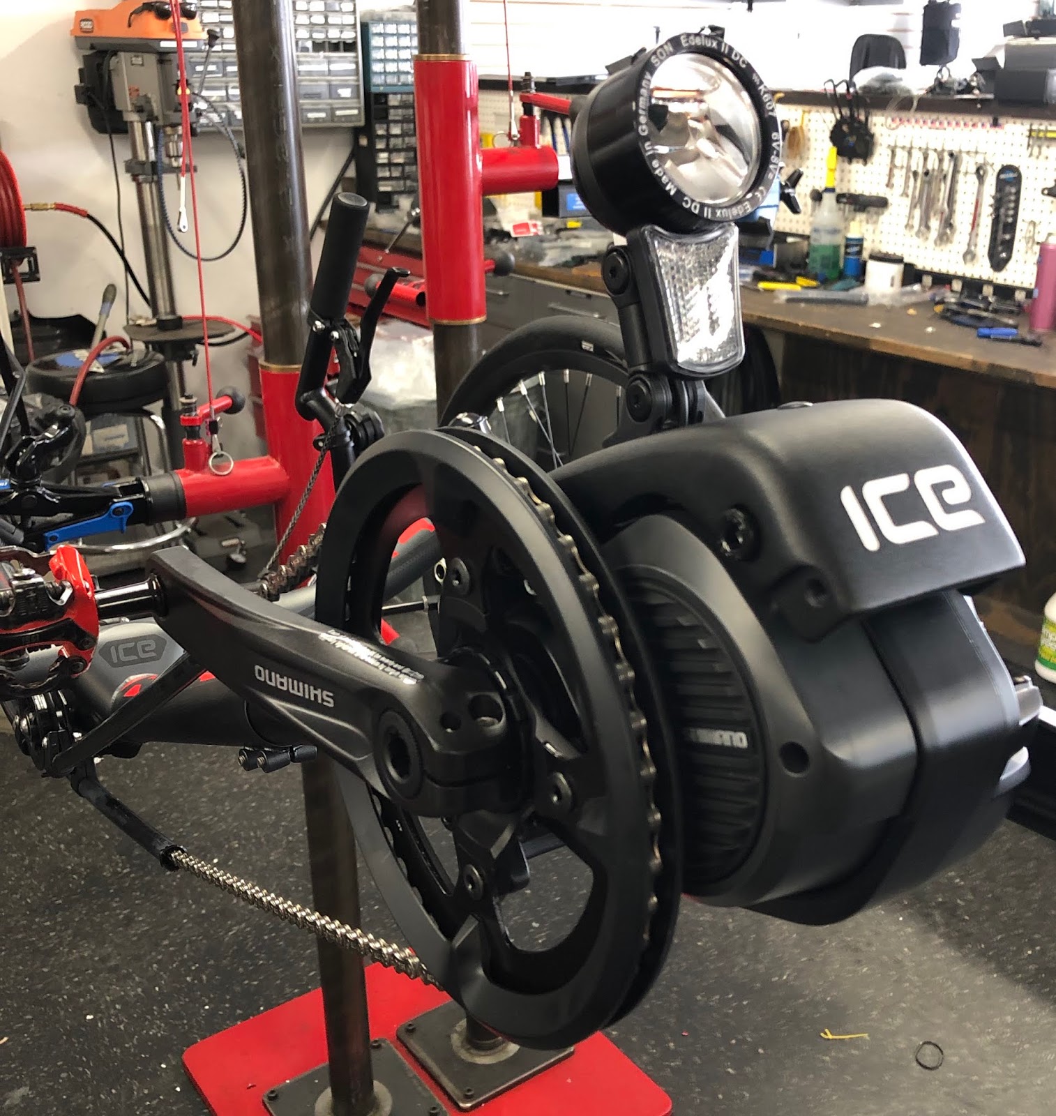 Crazy On Three: E8000 with Integrated Light