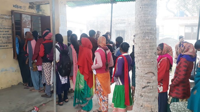 बछवाड़ा RTPS: बिचौलियों के साथ पहुंचे आवेदकों का मिनटों में निष्पादित होता है काम