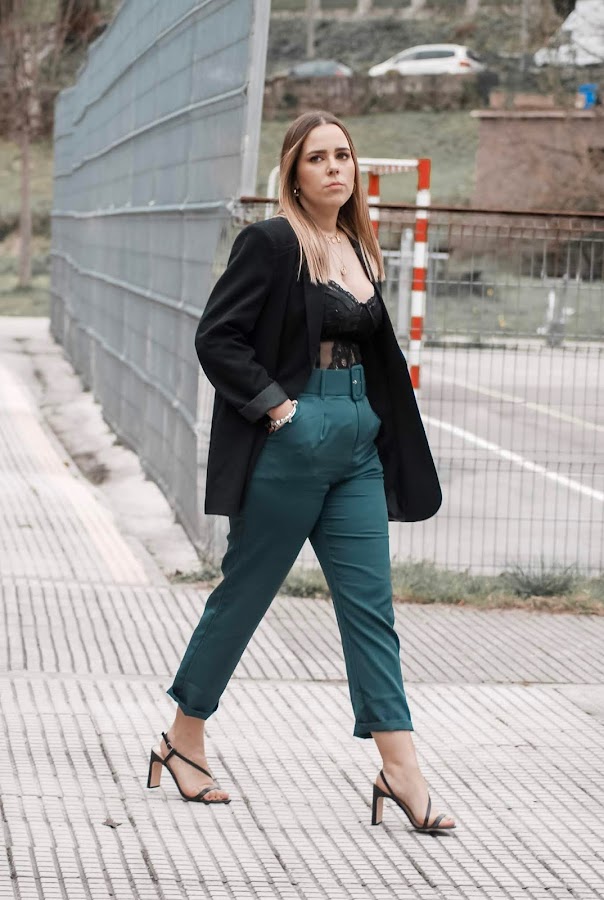 Outfit con body lencero
