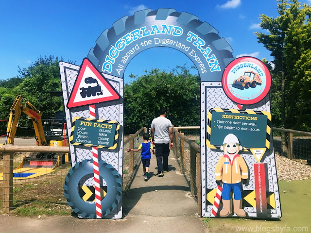  Diggerland Theme Park UK
