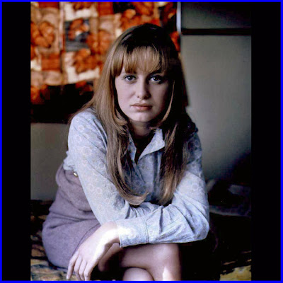 Magic Mac: Superbeauty: Susan George