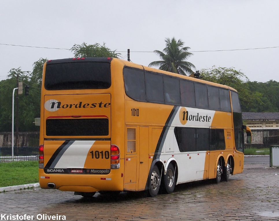 Os ônibus Double Decker das empresas 1001 e Nordeste 10 Sem%2Bt%25C3%25ADtulo%2B5