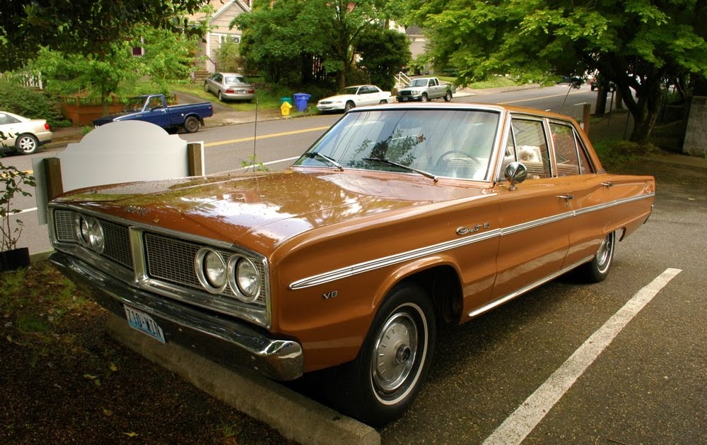 Dodge Coronet 1975