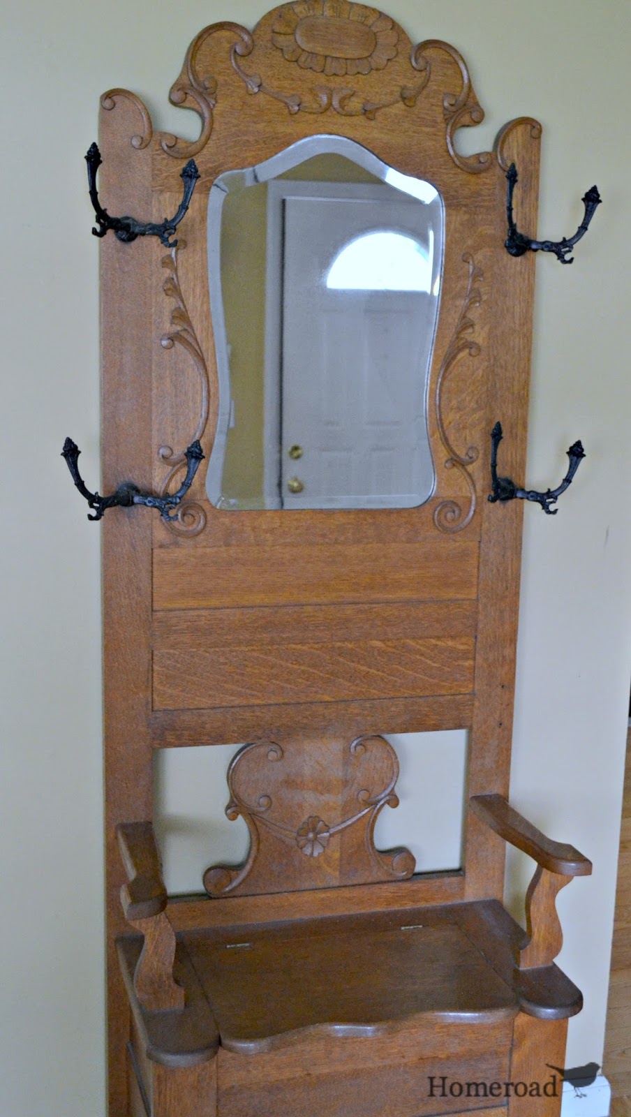 Single hall tree bench
