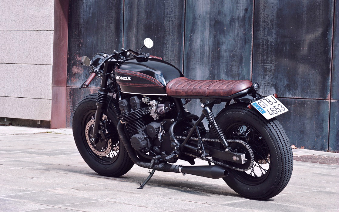 Cafe Racer brat Style