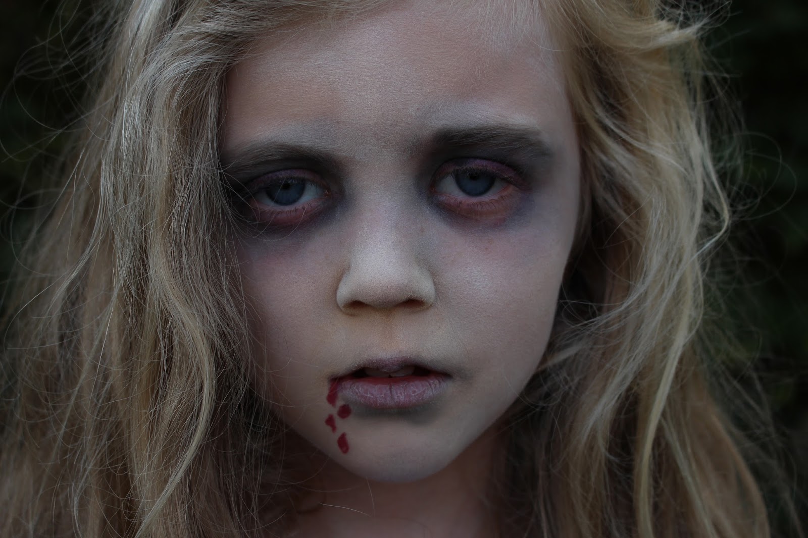 Easy Halloween makeup, part 1 | Ghostly Terrors! | FAKE ...
