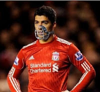 Luis Suarez humor meme