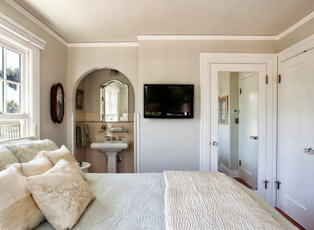 C.B.I.D. HOME DECOR and DESIGN: COASTAL COLORS