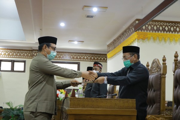 Penutupan Paripurna ke III Masa sedang ke II dewan perwakilan Rakyat Aceh Barat