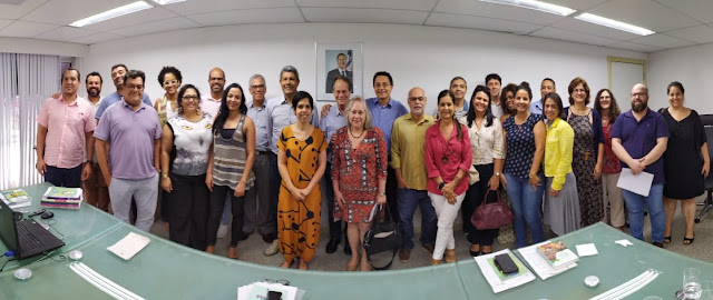 Secretaria discute expansão da política de Educação a Distância