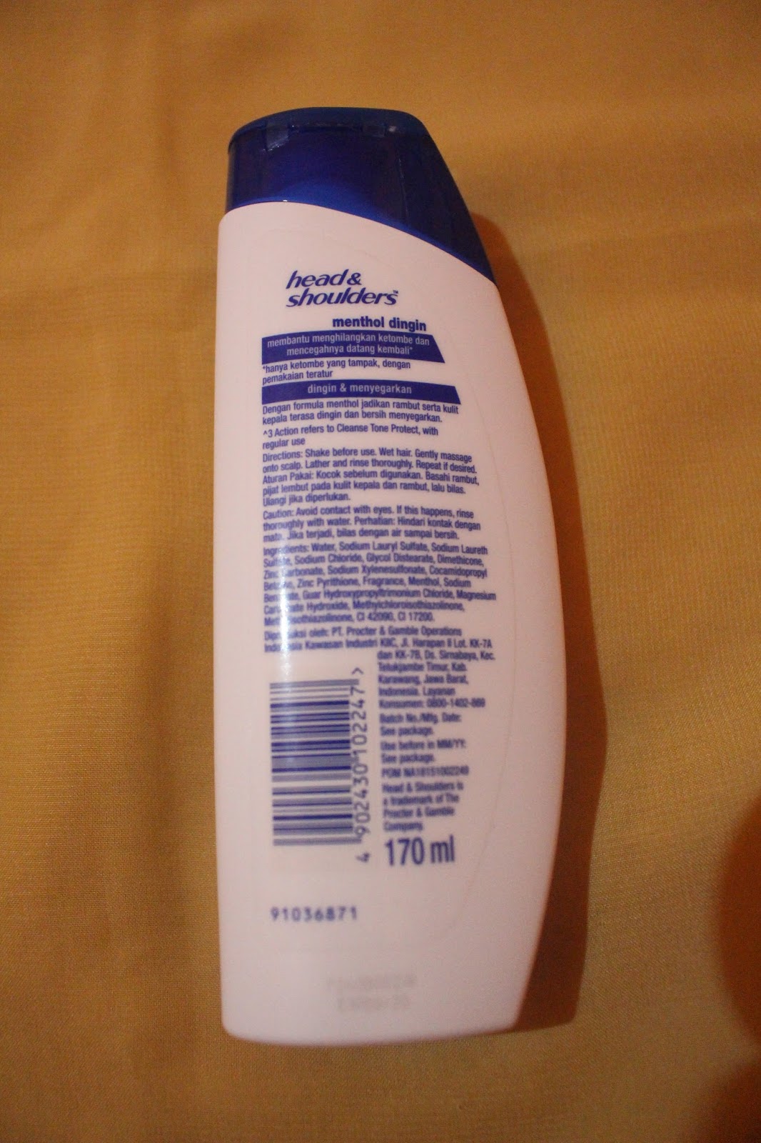 I'm a Diamond: WARDAH SHAMPOO ANTI DANDRUFF (FIRST IMPRESSION)