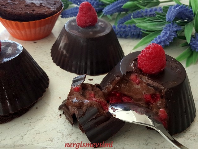 nergismevsimi ÇİKOLATA KAPLI MOUSSE