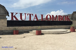 Pantai Kuta Lombok