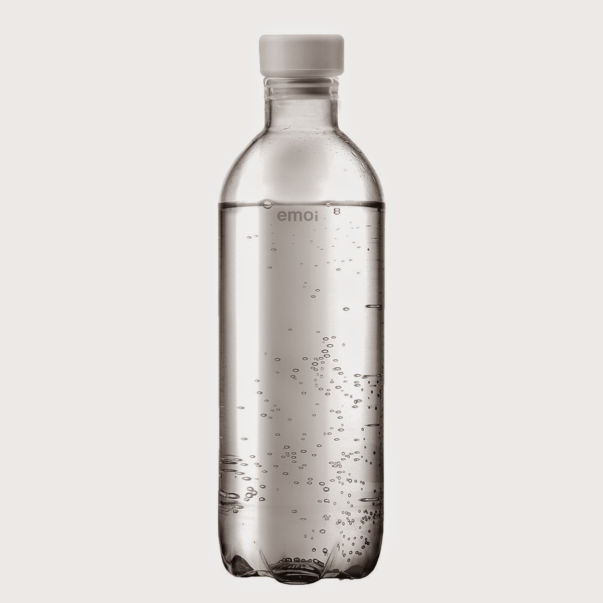 Прозрачные бутылки для воды. Бутылка для воды. Бутылка для воды прозрачная. Бутылка воды на прозрачном фоне. Стеклянная бутылка воды без фона.