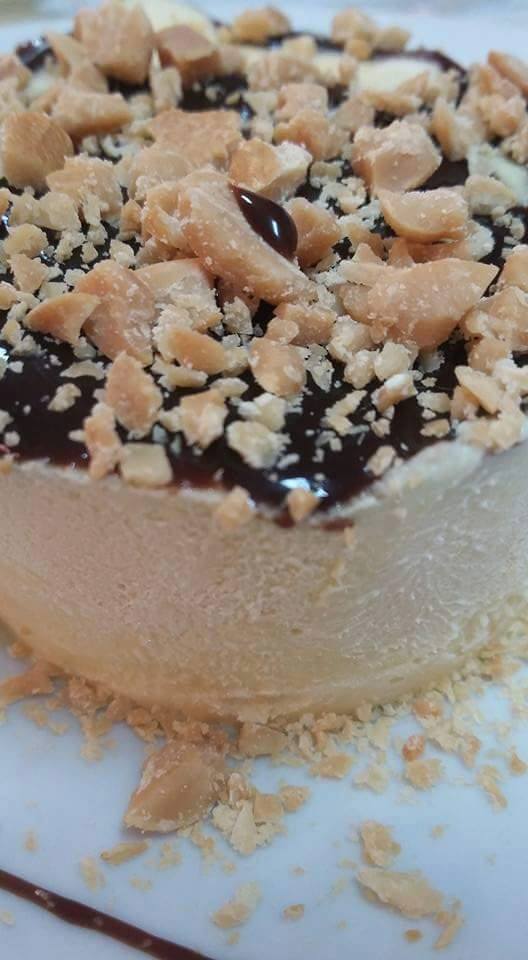 Vanilla cupcake with chocolate ganache Pagkaing Pinoy Negosyong Pinoy v2.