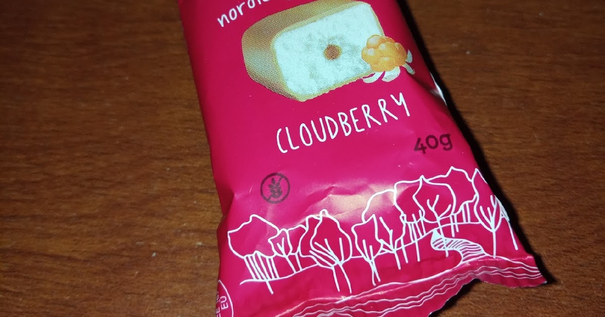 Supersupergirl's Food Reviews YAAR Nordic yoghurt bar cloudberry