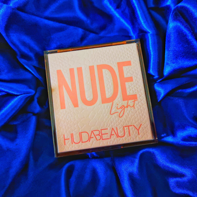 Huda Beauty Light Nude Obsessions Eyeshadow Palette | Toria Talks Beauty