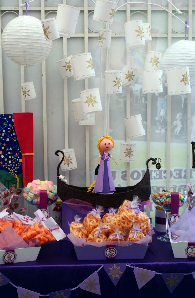 Dulces y Eventos: Mesa de Dulce tematica Rapunzel