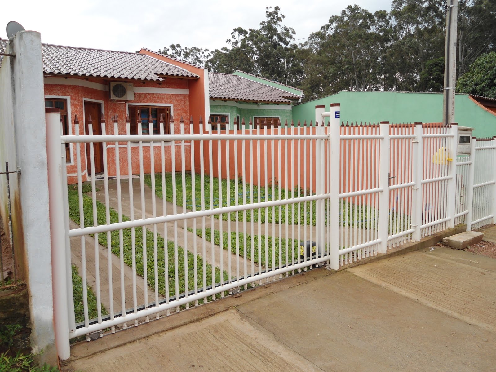 BORBA Grades em PVC: Agosto 2011