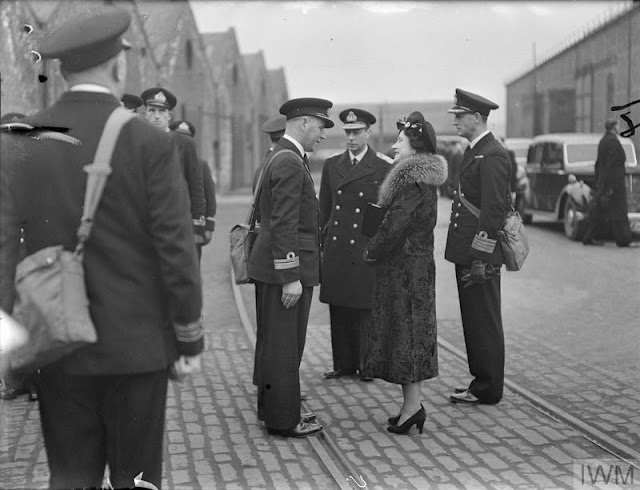 10 March 1941 worldwartwo.filminspector.com King Queen Dundee