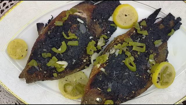 السمك المشوي بالخلطة الرهيييييبة 👍😋والطعم حكااااااية 😋😋/ الشيف محمد الدخميسي السمك المشوي بالخلطة الرهيييييبة 👍😋والطعم حكااااااية 😋😋/ الشيف محمد الدخميسي