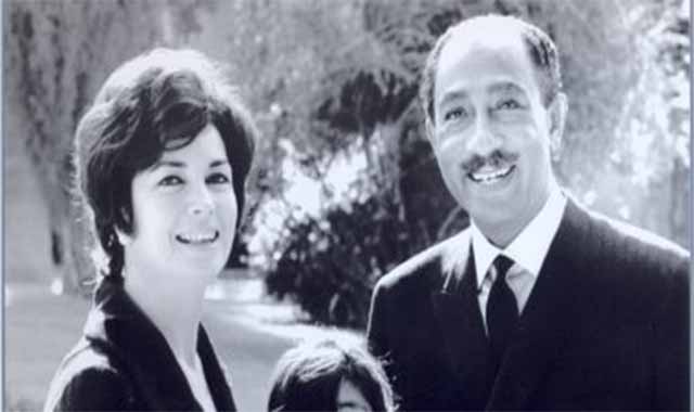 وفاة السيدة جيهان السادات زوجة الرئيس الرحل محمد أنور السادات