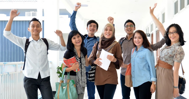 kuliah sambil kerja kuliah sambil kerja