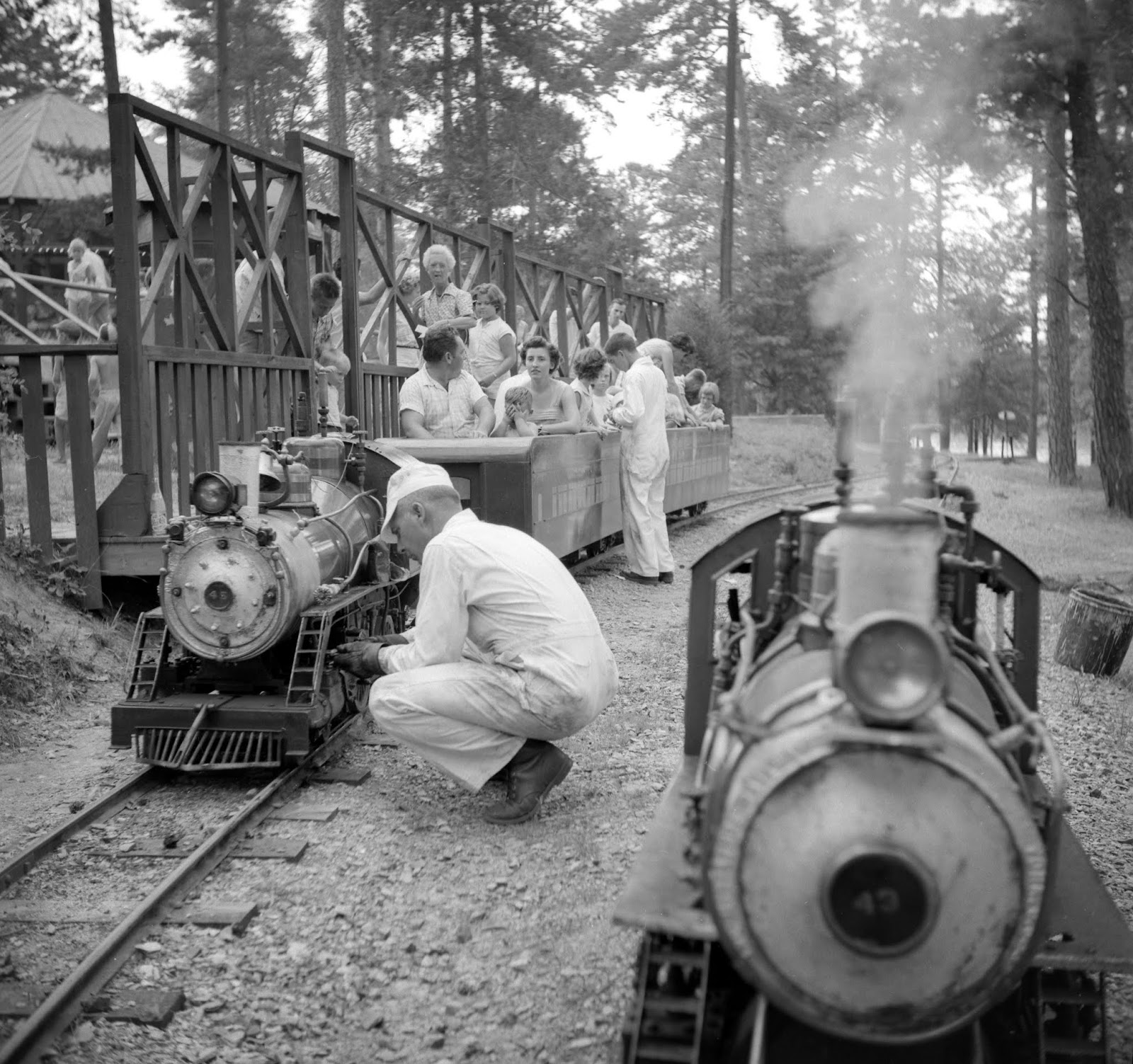 THE LANCASTER ARCHIVE Springs Park Train 1956 Lancaster SC