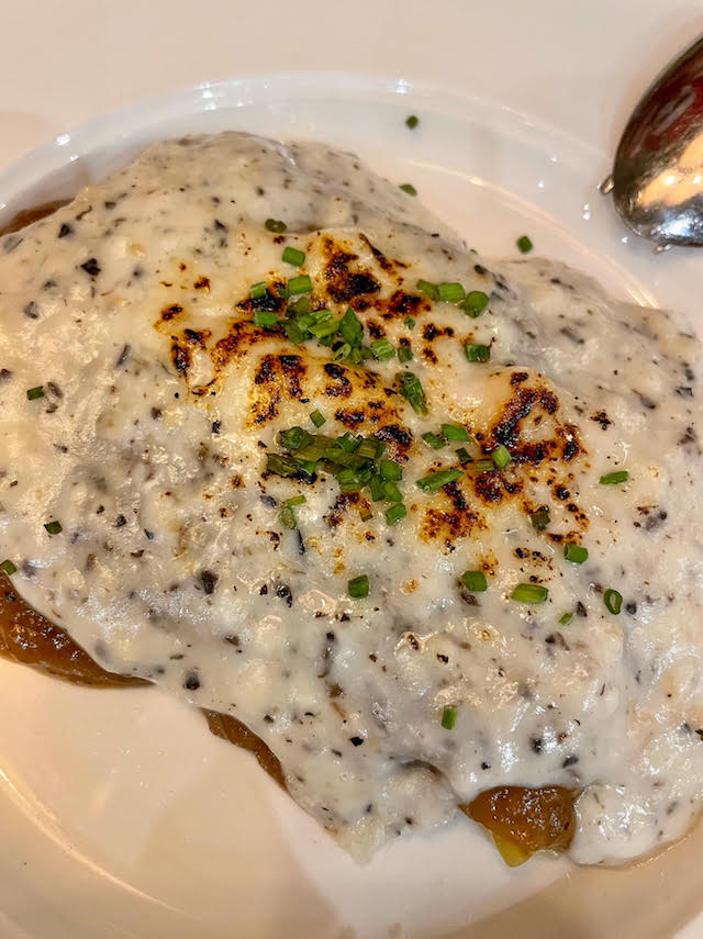 canelones-de-carrillera-con-bechamel-trufada-Tacande-Restaurante-Lanzarote