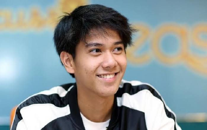 Biodata Iqbaal Ramadhan Agama Keluarga Pacar Fakta Dan Karir Hot Sex Picture