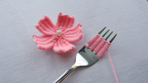 Stitched Wire Flower Tutorial Video - Well Crafted Studio