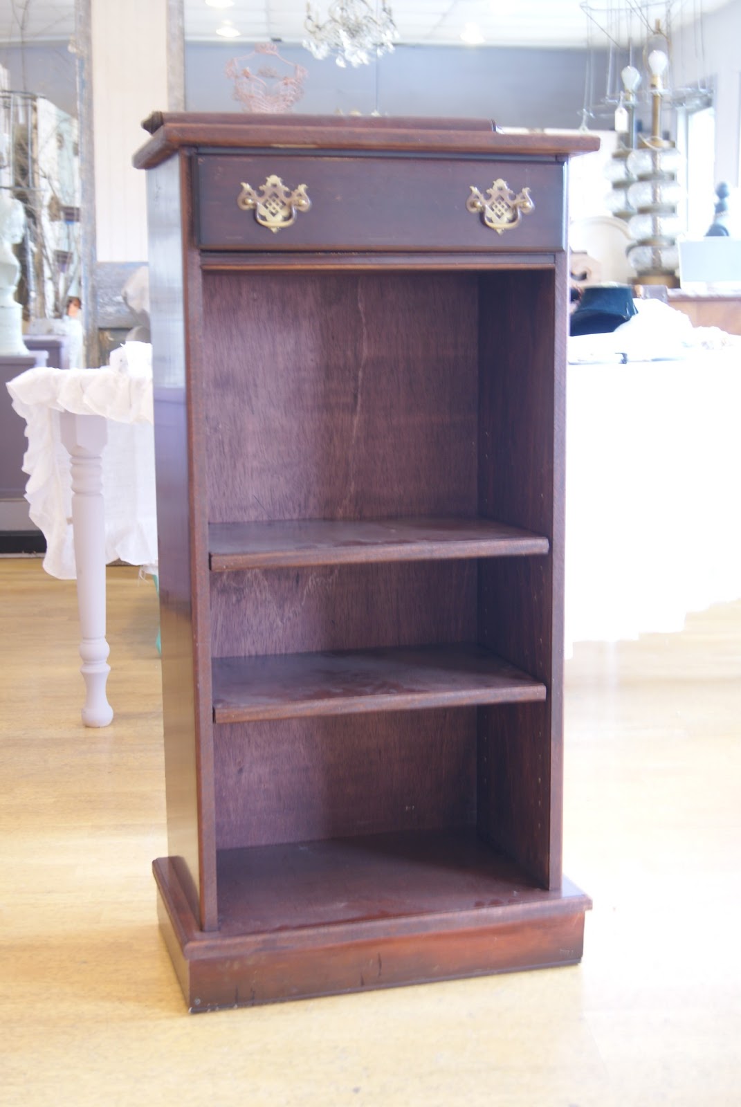 Shop C'est Moi CHALK PAINT® and Shellac