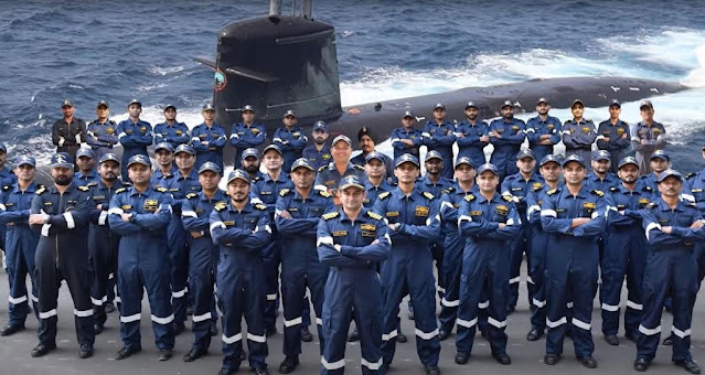 La Armada de la India incorpora el submarino INS Karanj tipo Scorpene