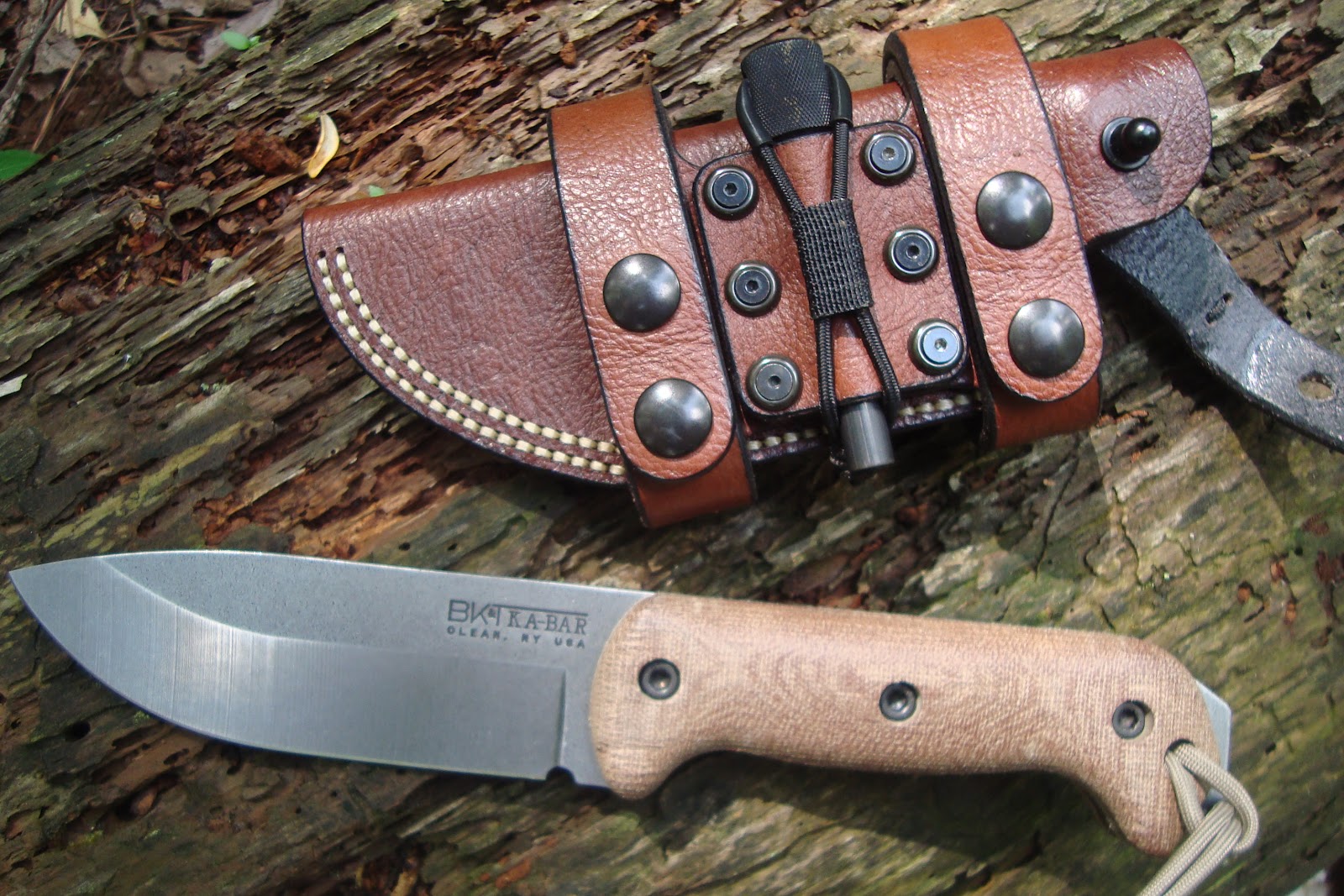 Black Scout Survival Hedgehog Leatherworks Becker BK2 sheath review