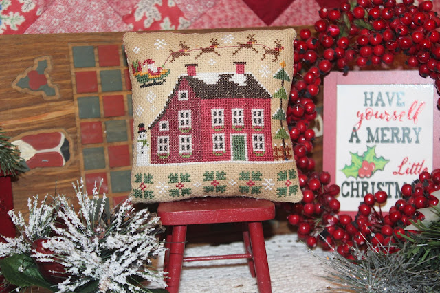 Pinker n Punkin Quilting & Stitching: Christmas Eve Saltbox - A ...