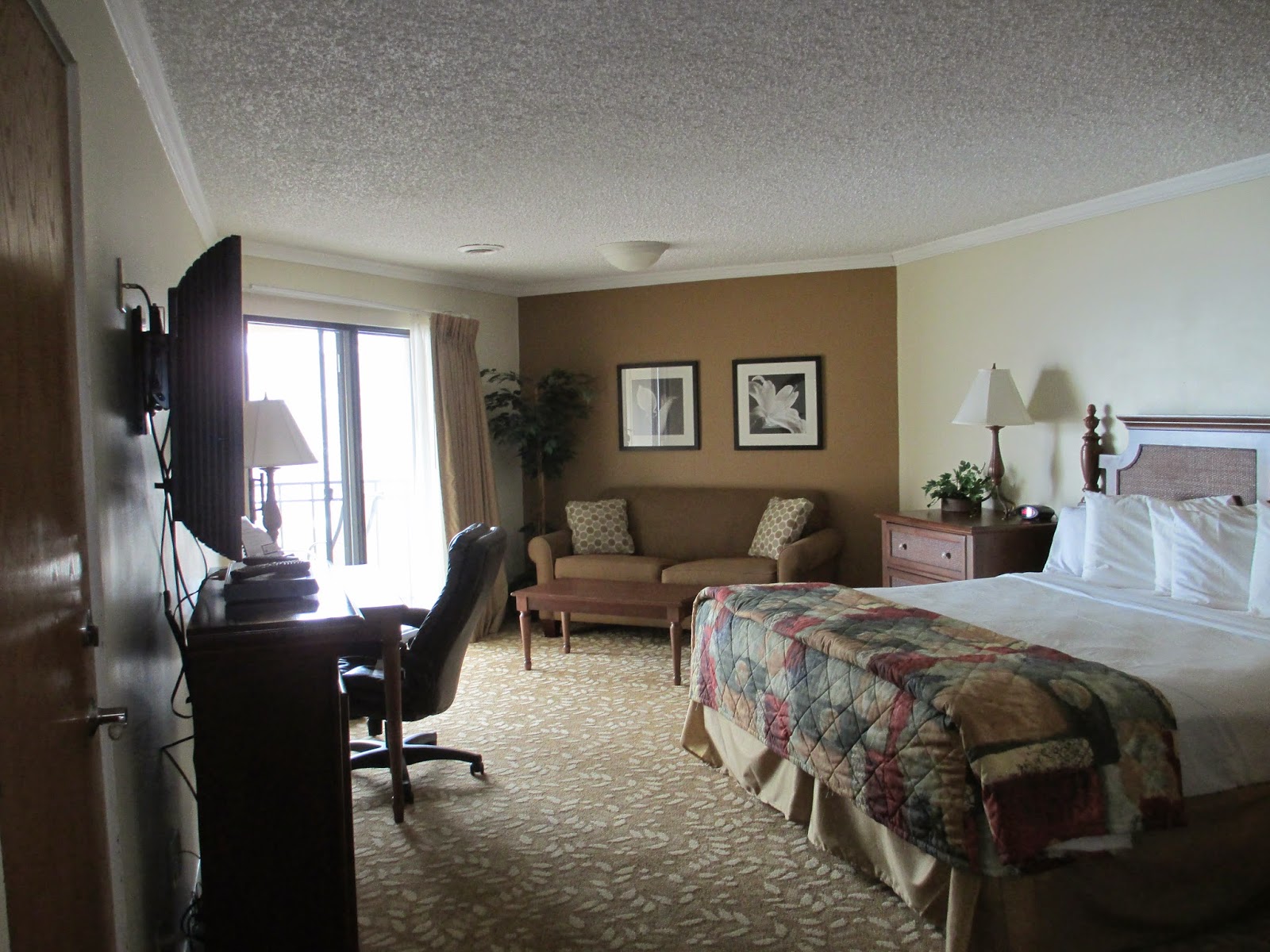Travel Reviews & Information Charlevoix, Michigan / Weathervane