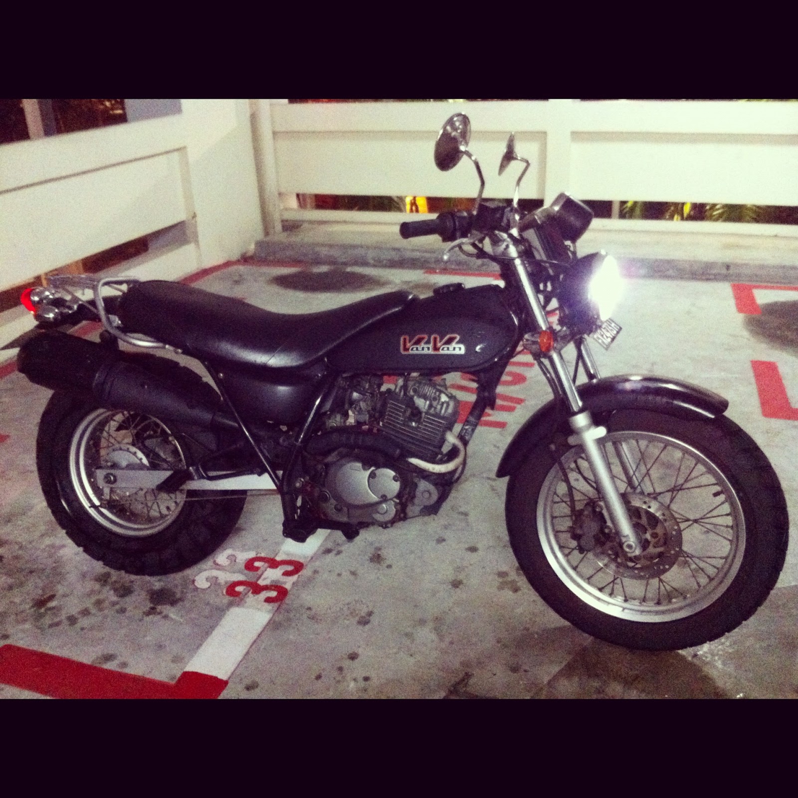 Suzuki Van Van 125 (rv125) - Custom Burner (1600 x 1600 Pixel)