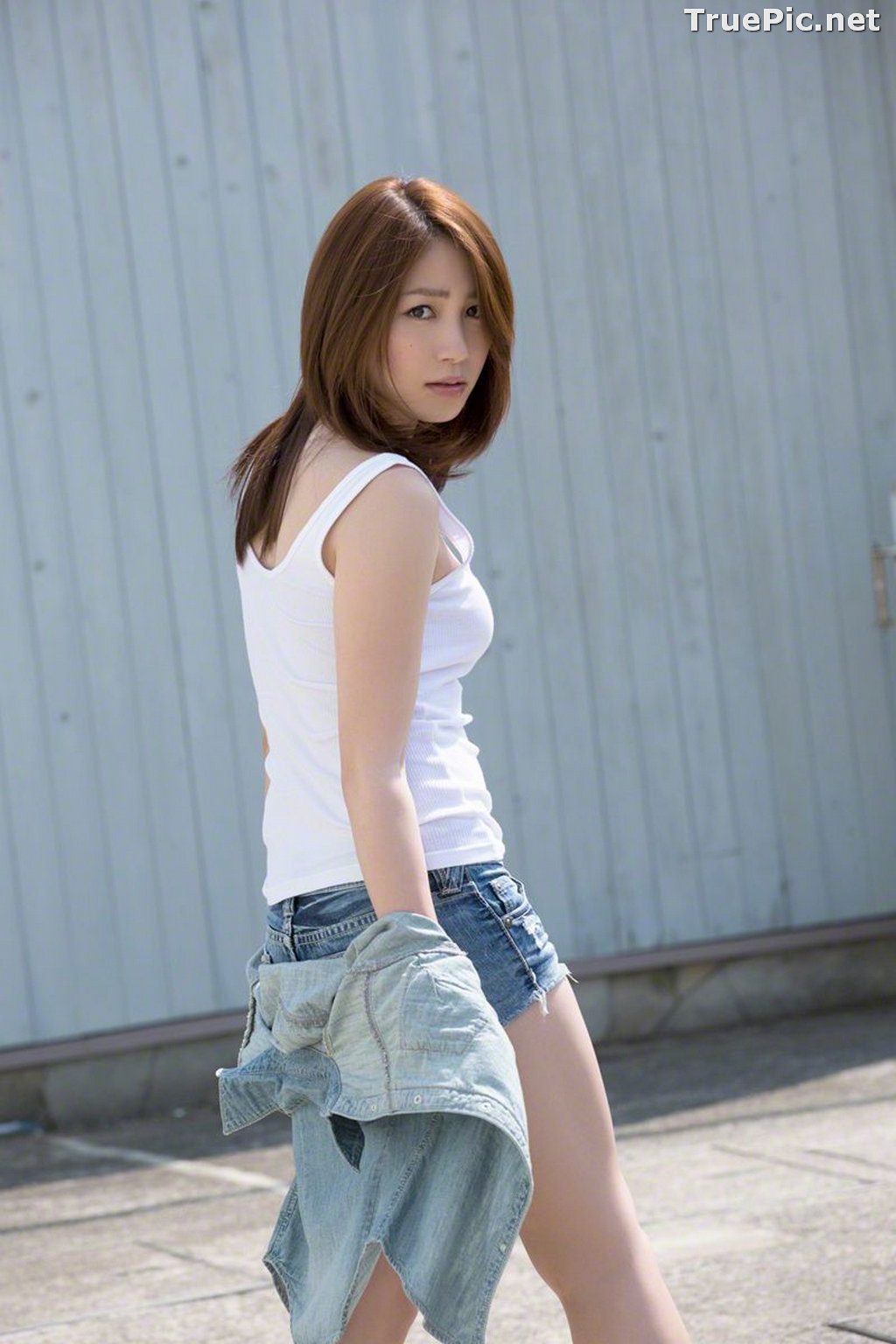 Image [Wanibooks Jacket] No.129 - Japanese Singer and Actress - You Kikkawa - TruePic.net - Picture-90