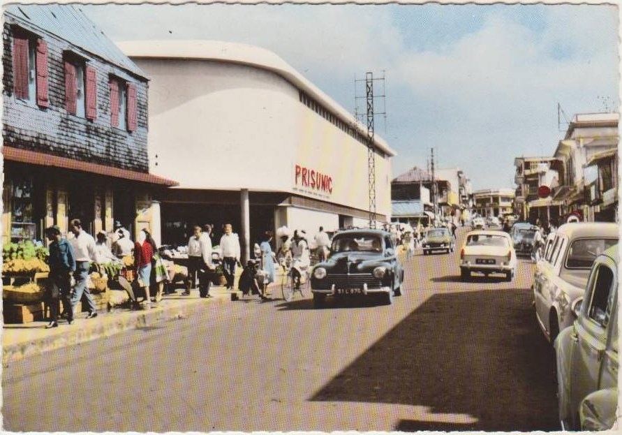 CommercesImmarcescibles Prisunic SaintDenis de la Réunion