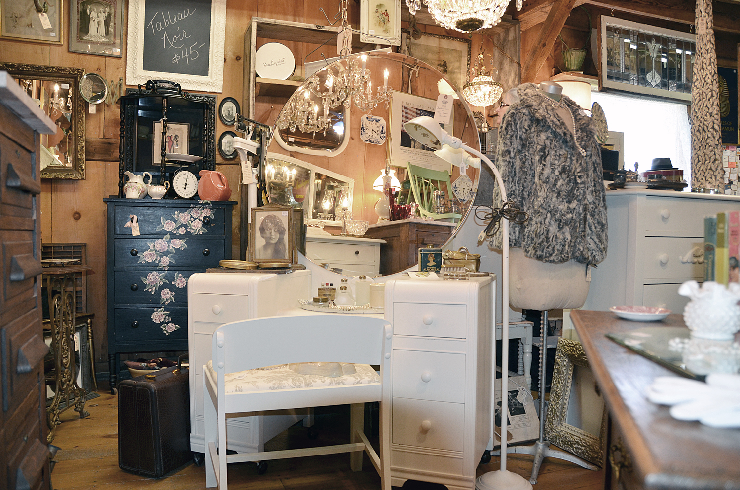 Her Creative Spirit The Queen's Antiques Niagara on the Lake