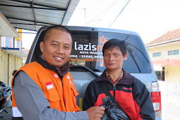 Lawan Dampak Covid-19, Muhammadiyah Kota Magelang Bagi 100 Paket Sembako Untuk Pekerja Informal