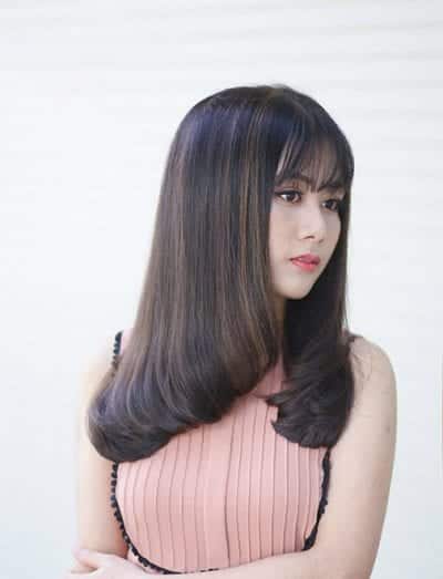 Tóc uốn cụp 2 tầng
